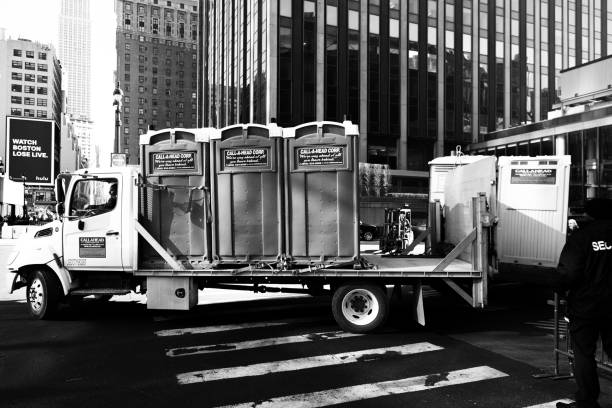 Best Affordable portable toilet rental  in Dresden, TN